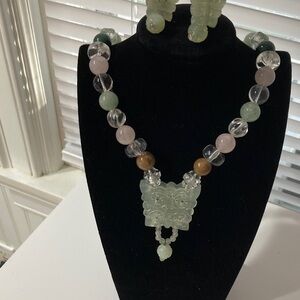 Elegant Jade and Crystal Beaded Necklace new w box never worn